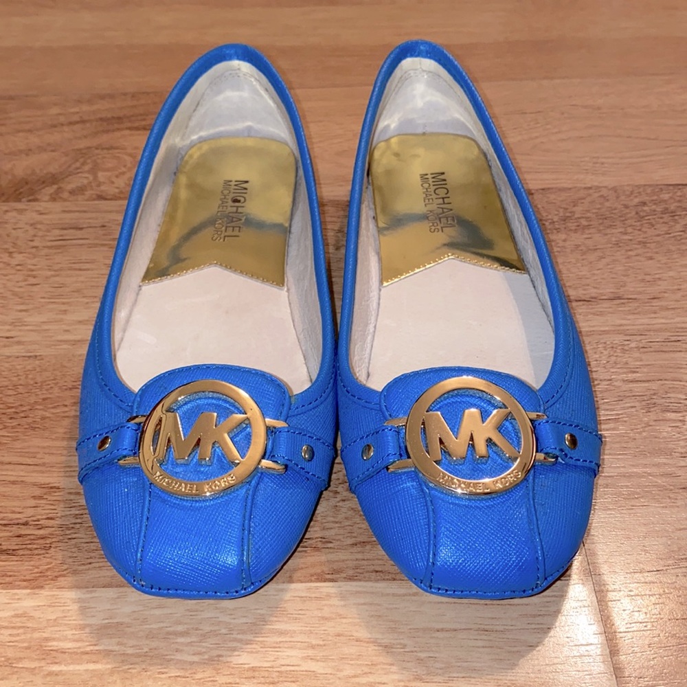 Blue Michael Kors flat shoes